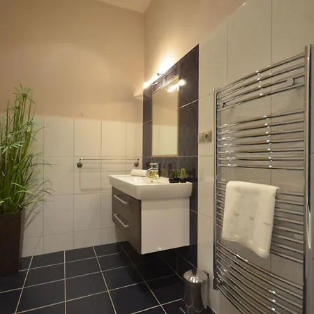 Mit Eigenem Balkon By Interhome *