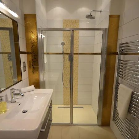 דירה Mit Eigenem Balkon By Interhome פראג