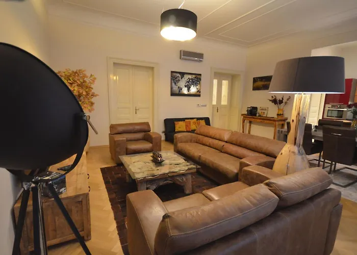 Mit Eigenem Balkon By Interhome 아파트 *