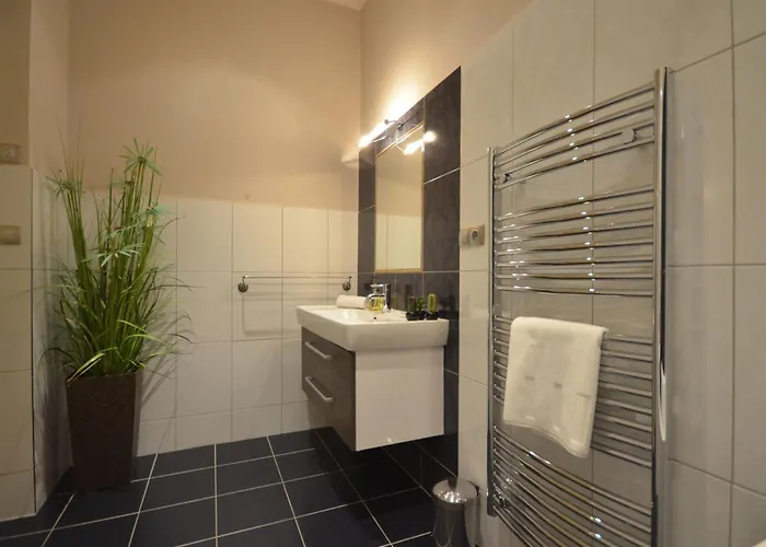 Mit Eigenem Balkon By Interhome *