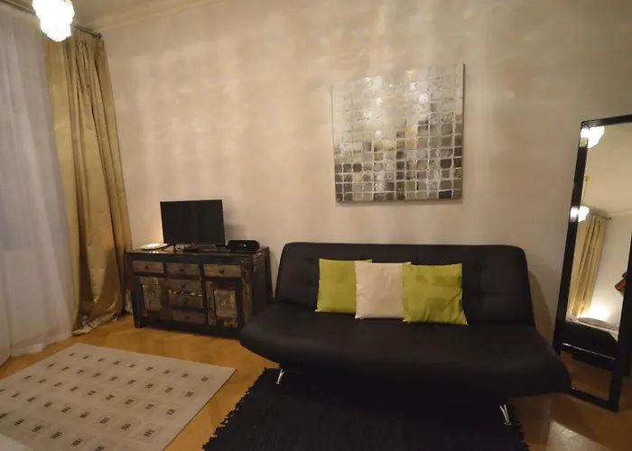 Mit Eigenem Balkon By Interhome 아파트