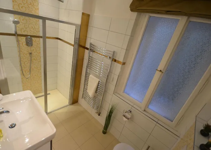 Mit Eigenem Balkon By Interhome 아파트 프라하