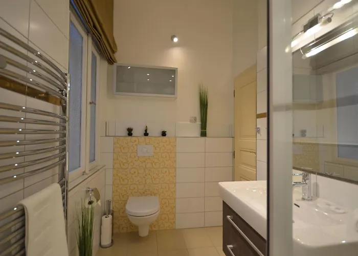 Mit Eigenem Balkon By Interhome 아파트 프라하